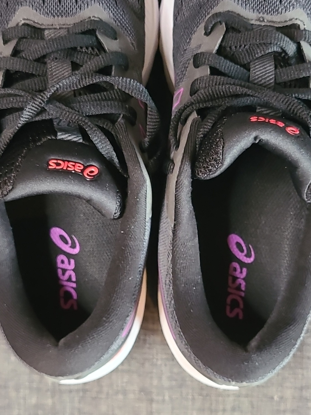 ASICS Women's Gray Running Shoes with Purple Accents - Picture 11 of 14